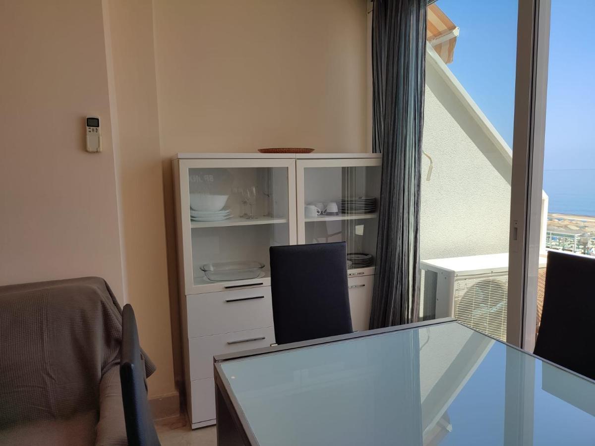 Apartmán Turisstiko La Roca Chica 2 Torremolinos Exteriér fotografie