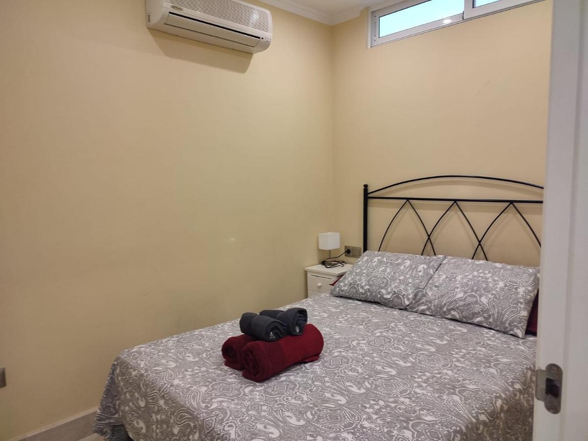 Apartmán Turisstiko La Roca Chica 2 Torremolinos Exteriér fotografie